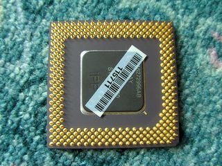 Pentium1 - zazadu(piny)