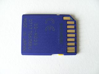 Pretec 2GB SD card 60x HiSpeed - Malávelká SD karta pro všechny