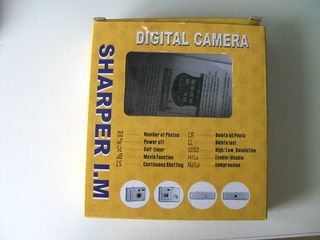 „Digitální fotoaparát“ SHARPER - To se jen tak nevidí...