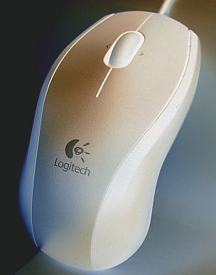 Myš Logitech LX3 – lahoda pro ruce